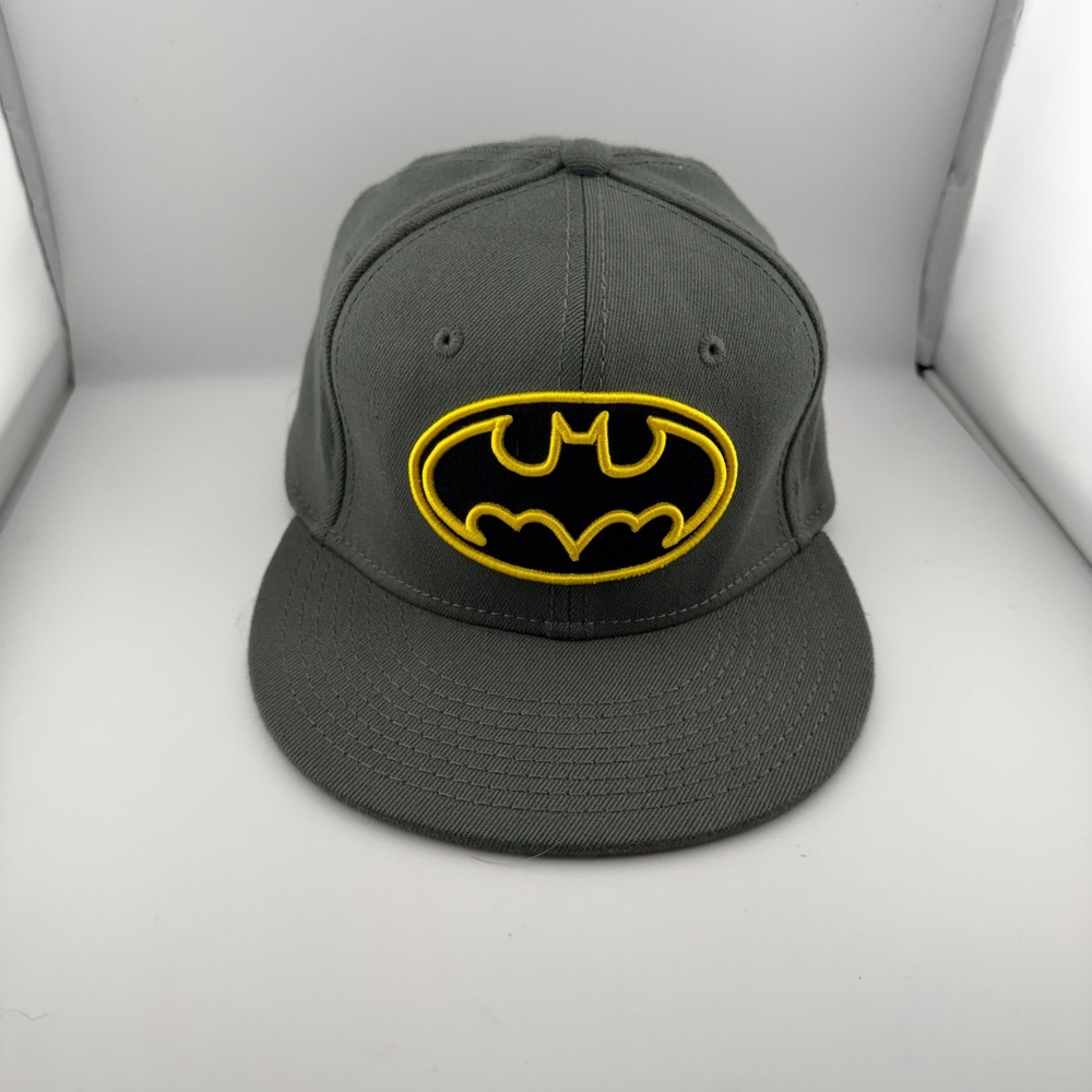 DC Comics Batman Hat Mens OSFM Gray Yellow Embroidered Logo Flat Brim Cap